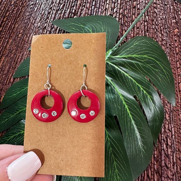 BOGO FREE CUT OUT RETRO RED SPARKLE DANGLY  EARRINGS - Picture 1 of 4